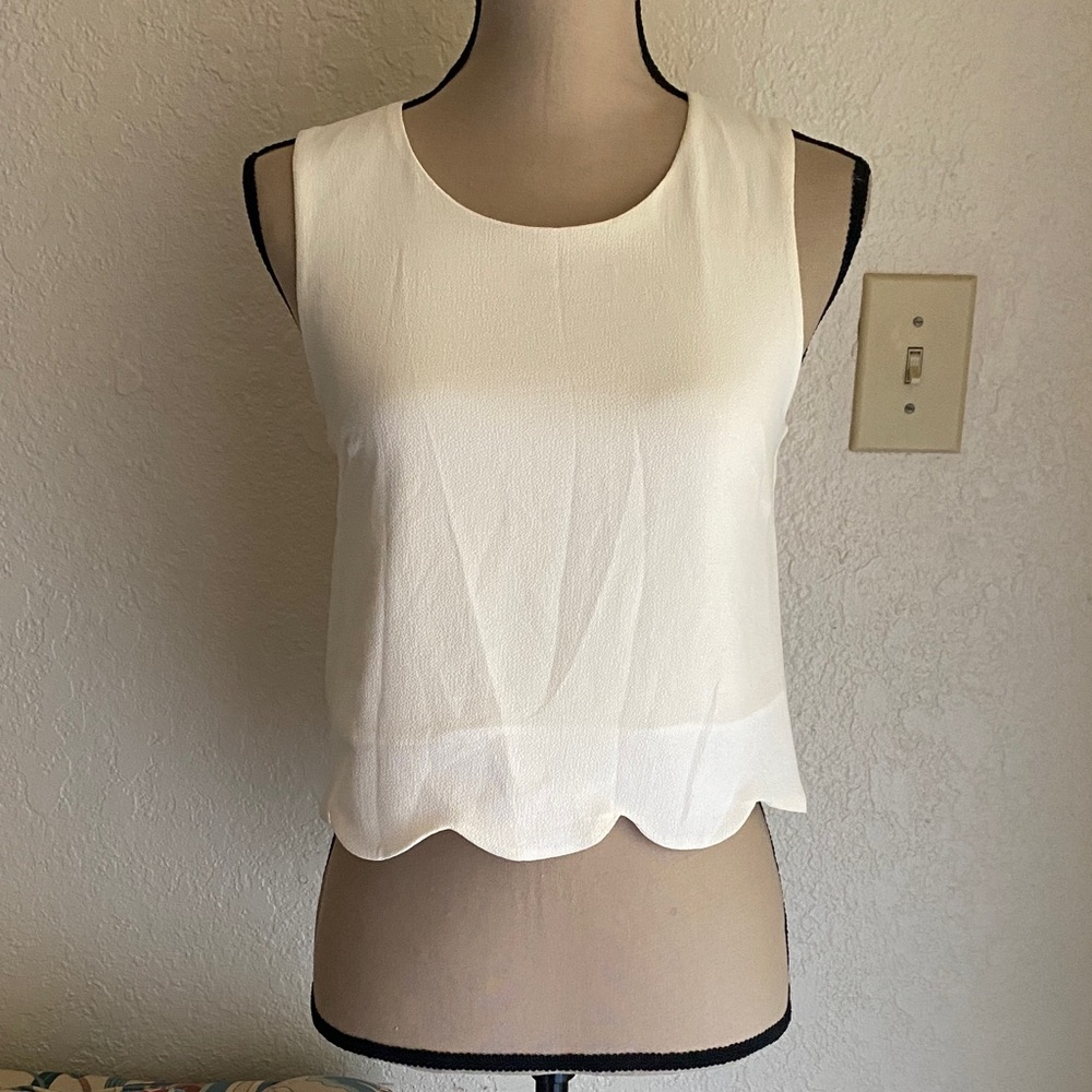 Living Doll White Scalloped Sleeveless Tank Top
